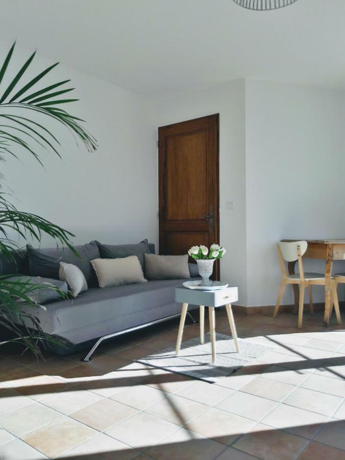 Provence Dodo Bed & Breakfast Villeneuve  Exterior photo