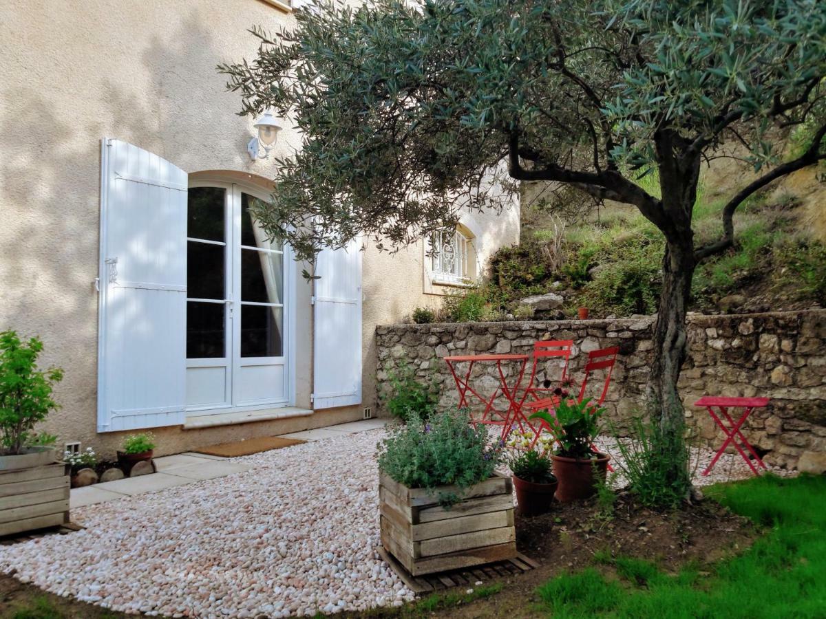 Provence Dodo Bed & Breakfast Villeneuve  Exterior photo